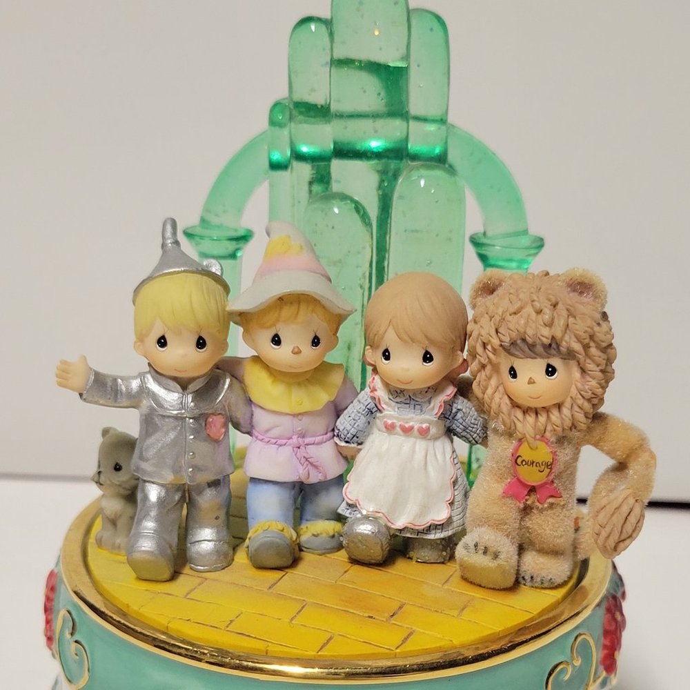 Precious Moments Wizard of Oz Music Box